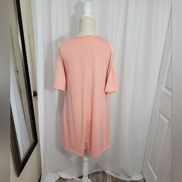 Twenty second cold shoulder dress - Picture 3 of 12